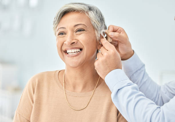 Book your in-clinic hearing aid fitting with Everything Ears.